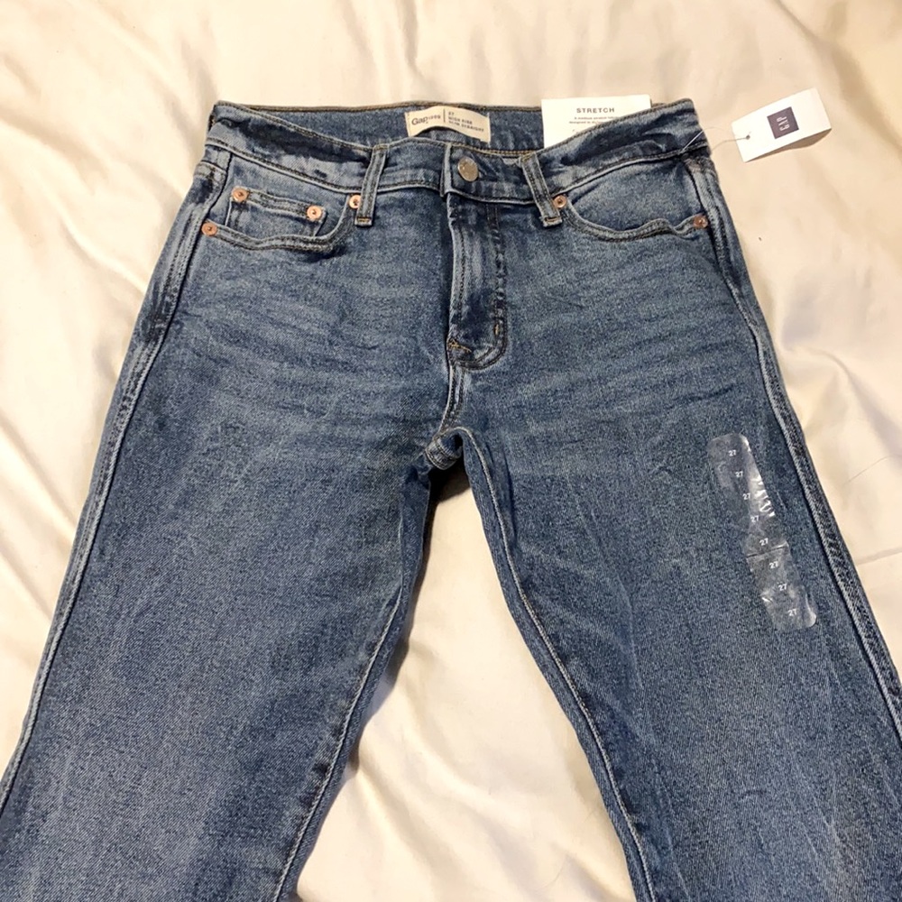 High Rise Slim Straight Gap Jeans